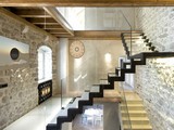 Medieval Fusion House Escape