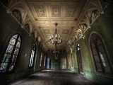 Escape Dark Hotel