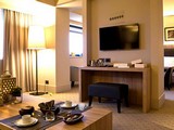 Escape from New Style Hotel