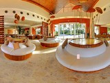 Unlimited Luxury Hotel Escape