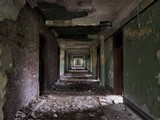 Abandoned Hostel Escape