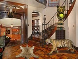 Taxidermy House Escape