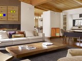 Winter Holiday House Escape