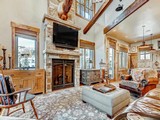 Mega Mansion Escape